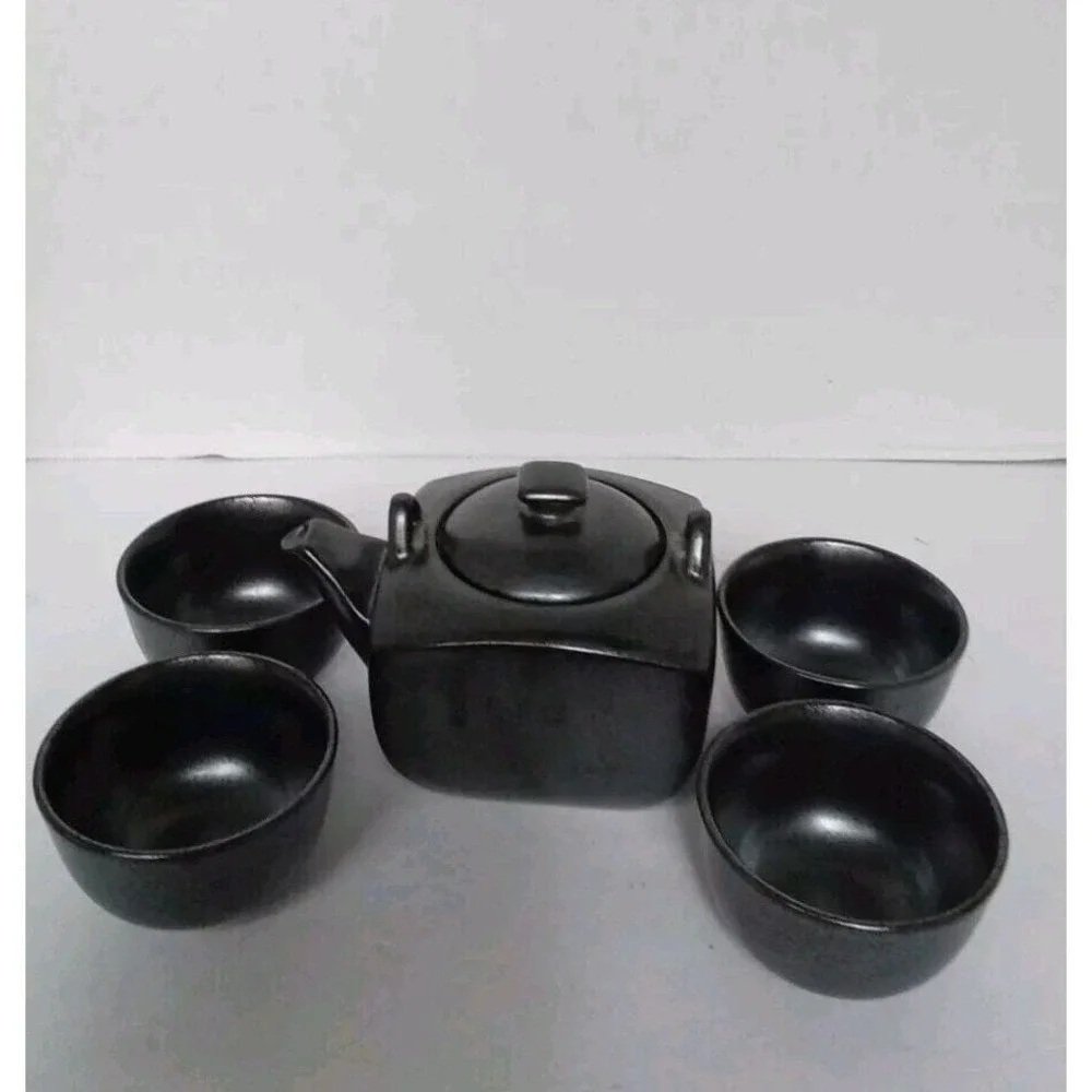 Matte Black Ceramic Tea Set 5pc Square‎ Teapot and 4 Tea Cups Minimalist Modern